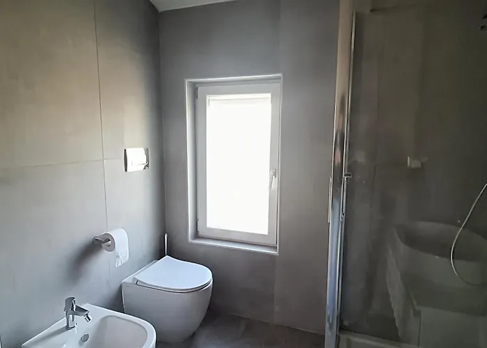 לינה וארוחת בוקר Casa Laser קוטיניולה